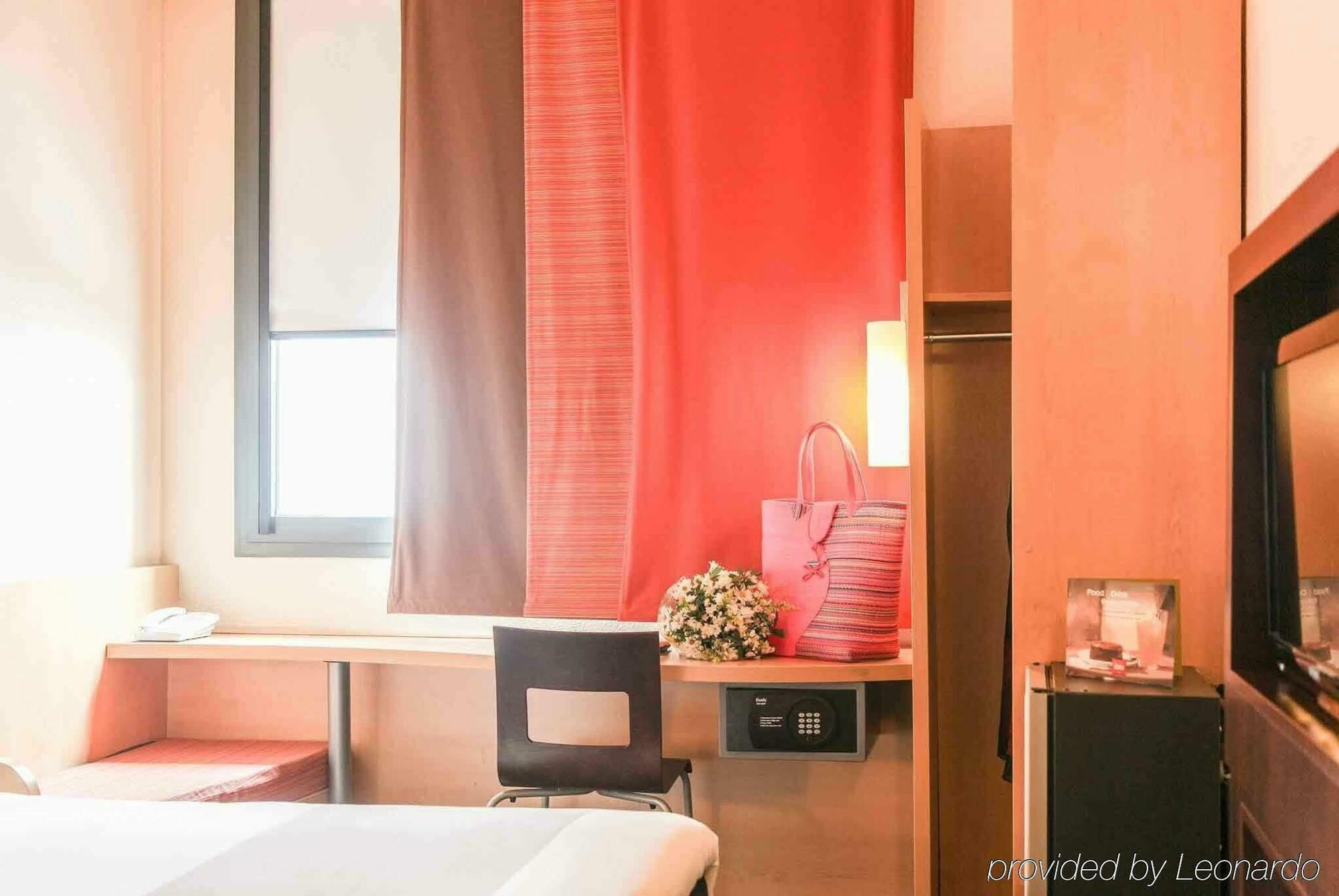 Ibis Styles Dakar Otel Dış mekan fotoğraf